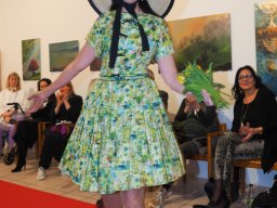 Fashion Show in der Contemplor Galerie Wien am 14. 03. 2024